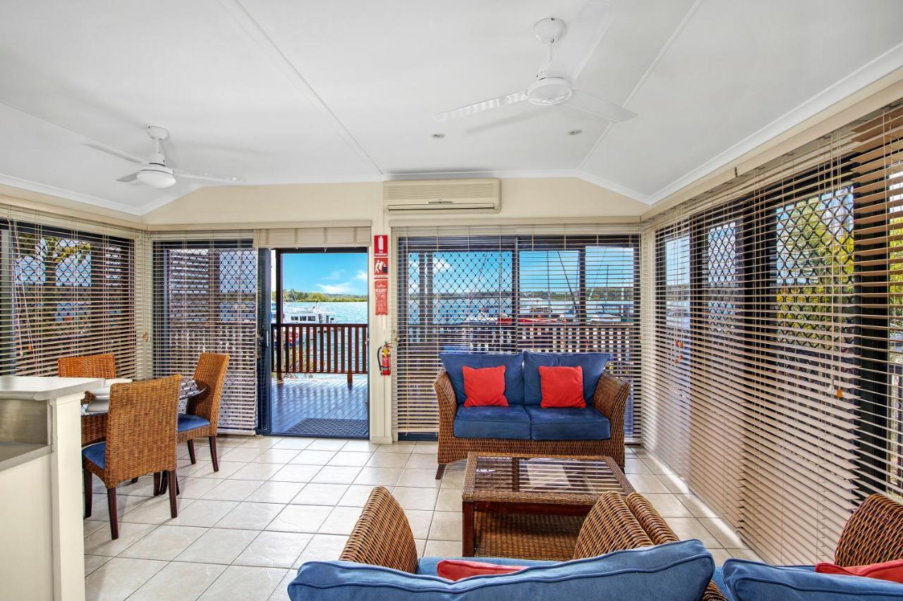 Tin Can Bay Marina Villas Zewnętrze zdjęcie